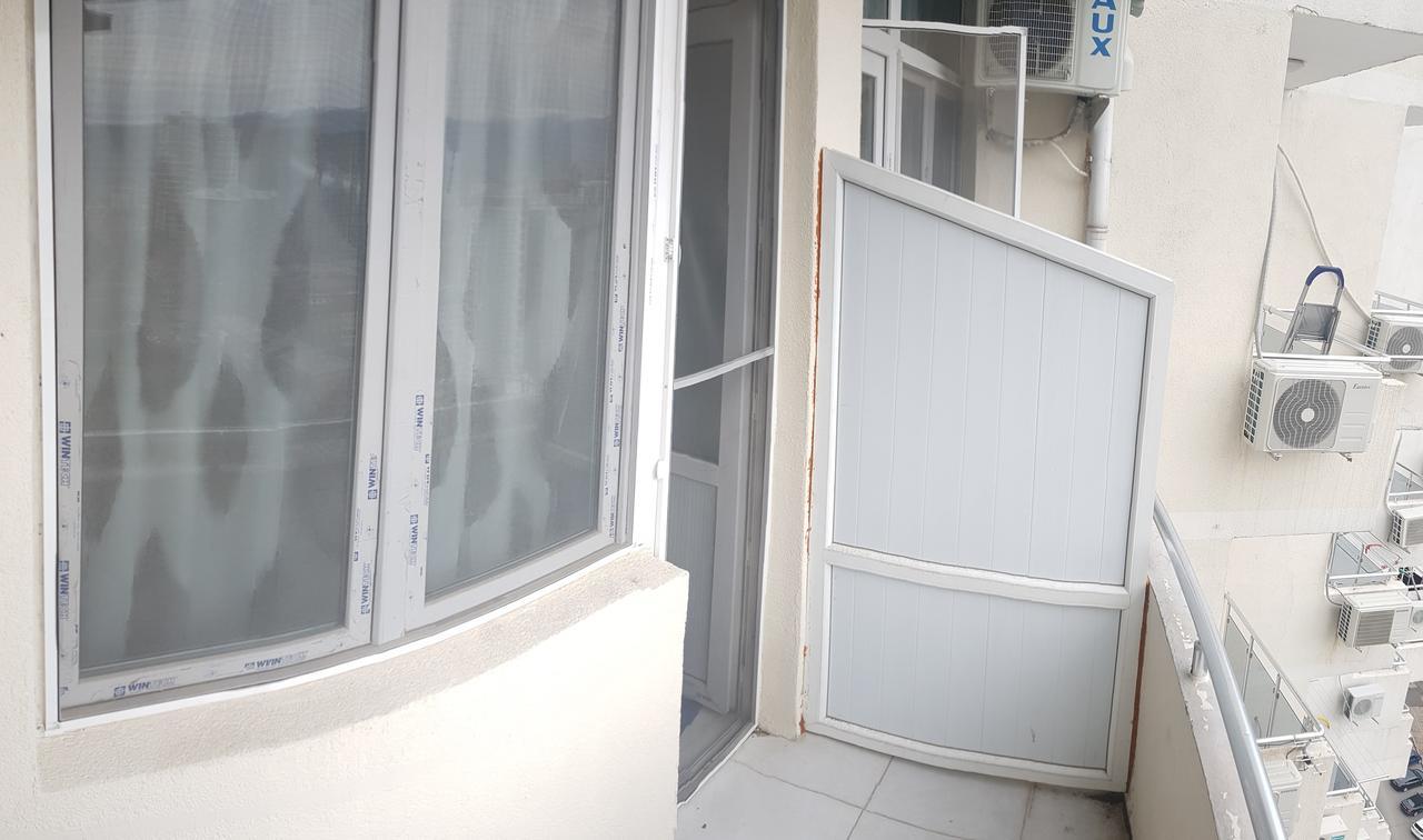 Apartment In Front Of Mcdonald'S 바투미 외부 사진