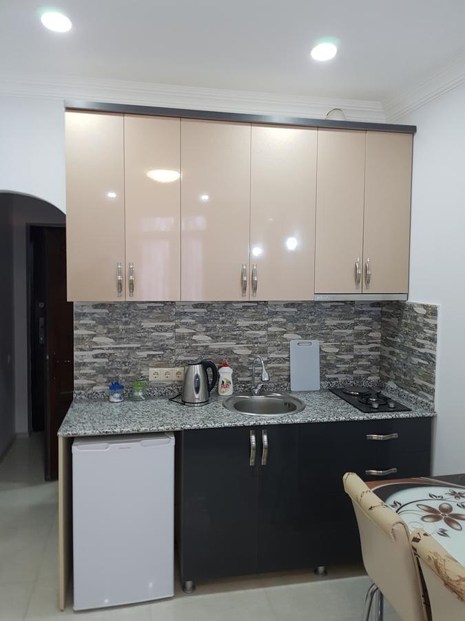 Apartment In Front Of Mcdonald'S 바투미 외부 사진