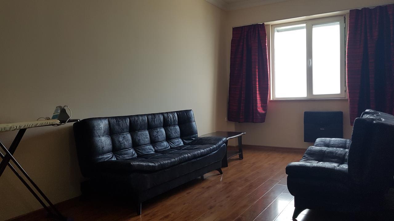 Apartment In Front Of Mcdonald'S 바투미 외부 사진